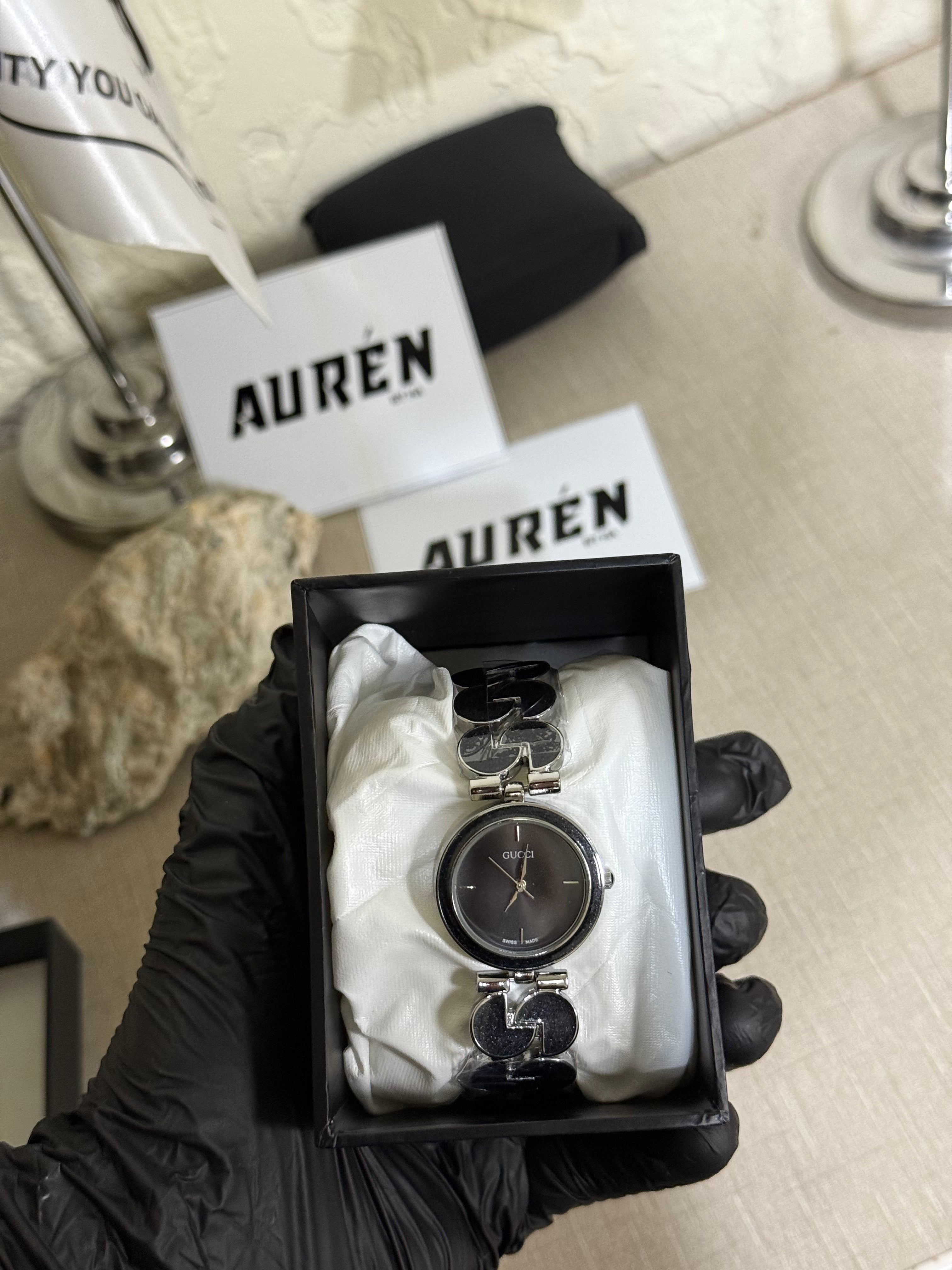 Black Gucci Ladies chain watch