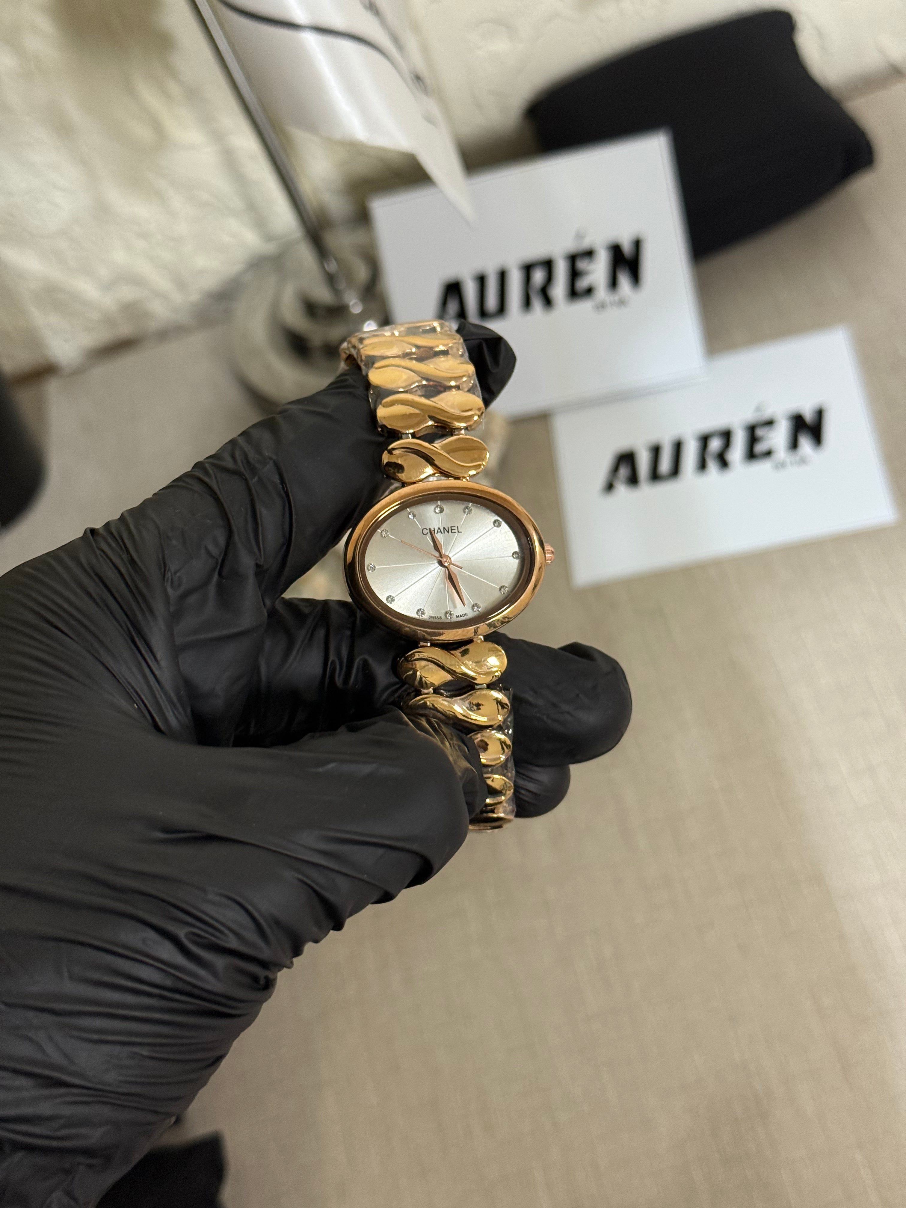 Channel Ladies Stone model