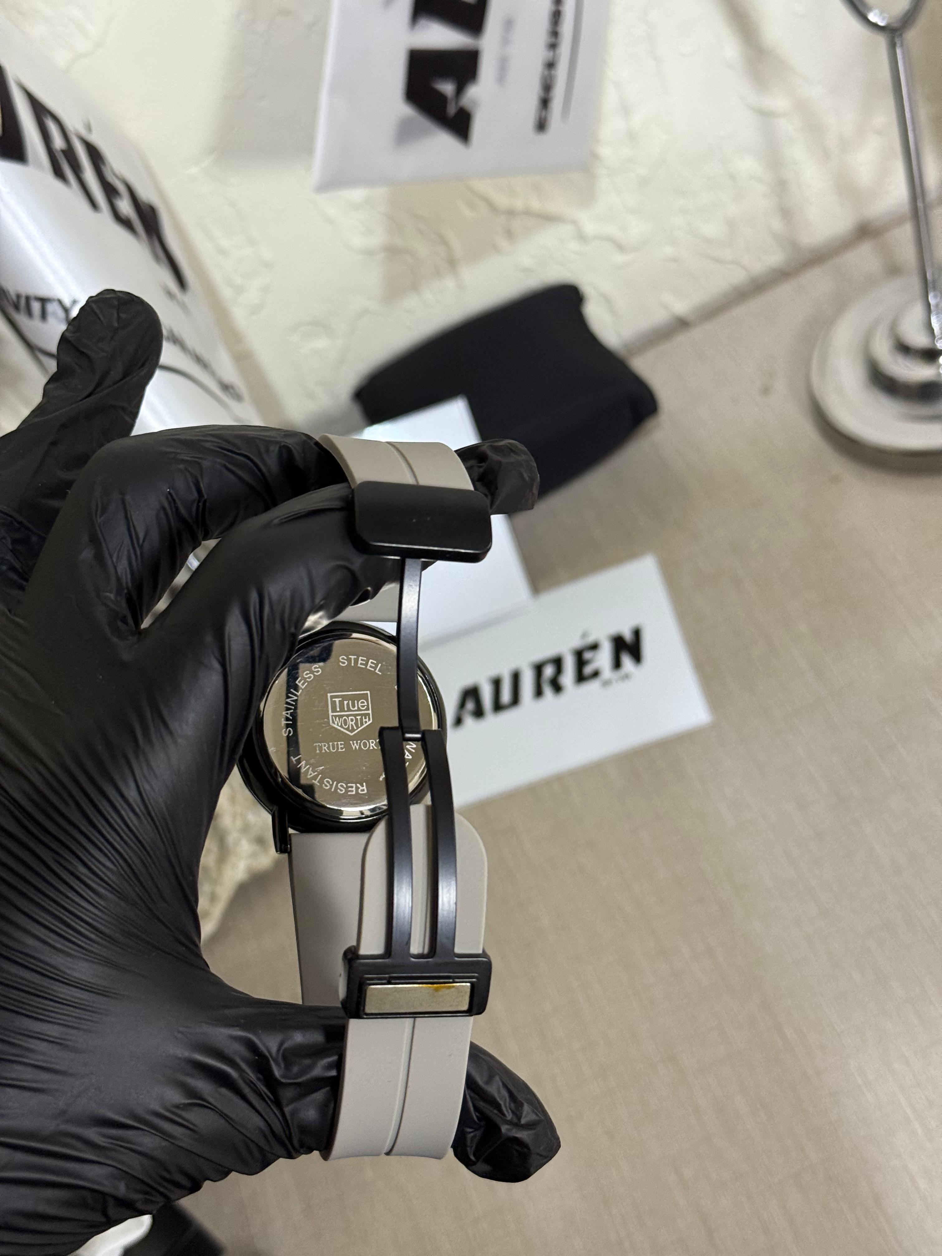 True worth Unisex Watch