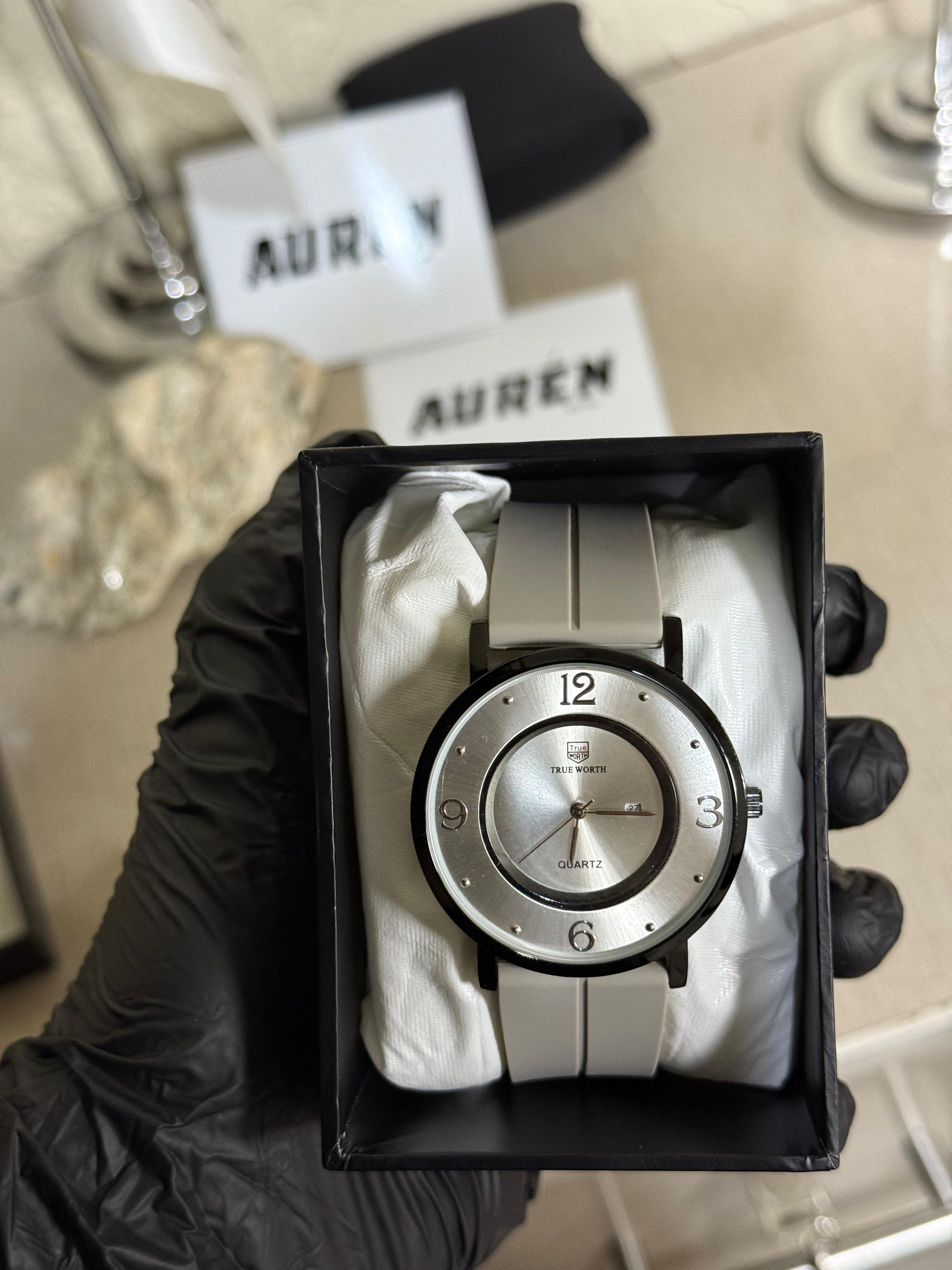 True worth Unisex Watch